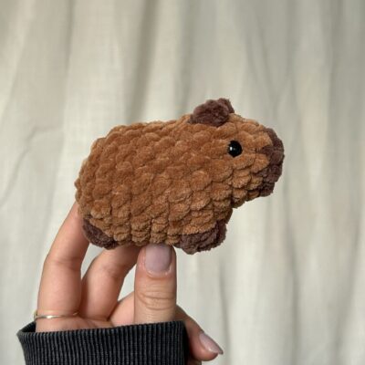 Kuscheltier gehäkelt Wasserschwein